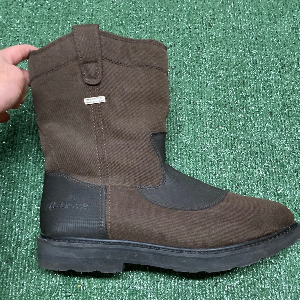 LaCrosse Men's Brown and Black boots size 13 (OKPM-02-034)